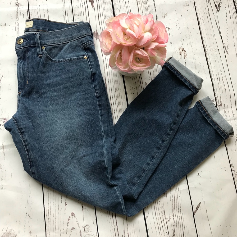 Gap True Skinny Jeans
